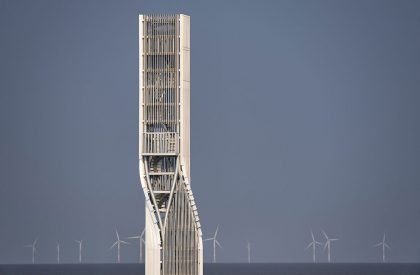 Twisting Tower and Spiral Station | HCCH Studio
