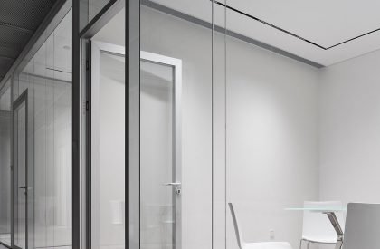 Winding frames of light | HCCH Studio