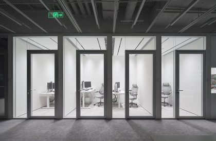 Winding frames of light | HCCH Studio