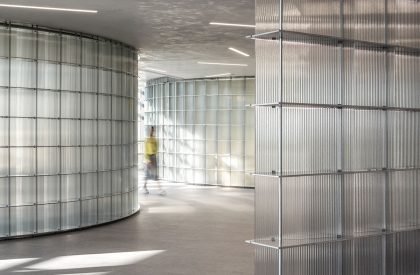 Winding frames of light | HCCH Studio