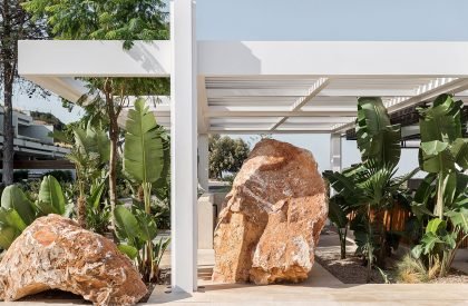 Helios & Taverna37 | "K-Studio"