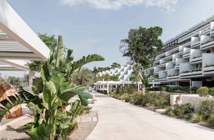 Helios & Taverna37 | "K-Studio"