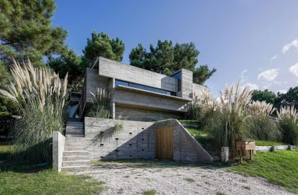 Loma House | Besonias Almeida Arquitectos