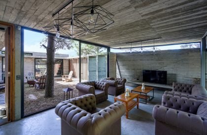 Loma House | Besonias Almeida Arquitectos