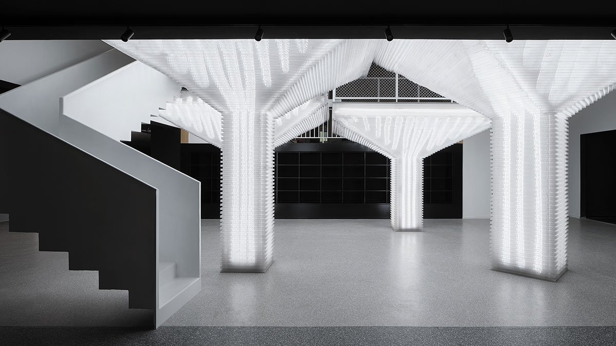 PRISM-Coffee and reading space renovation in an office warehouse | HCCH Studio