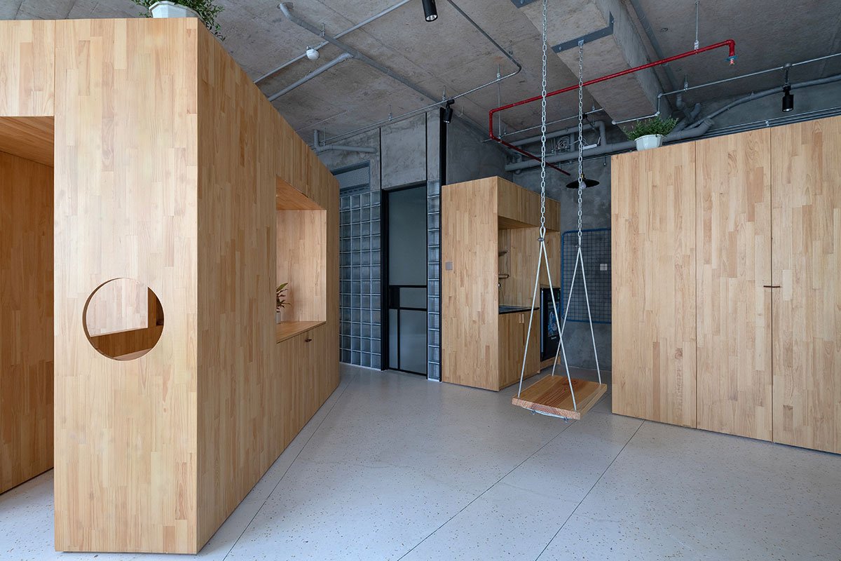 Happy Box | Tropical Space