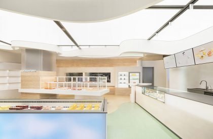 Holiland Select Concept Store | SLT Design