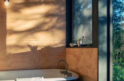Hood Cliff Retreat | Wittman Estes