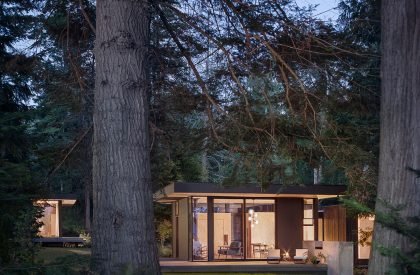 Hood Cliff Retreat | Wittman Estes