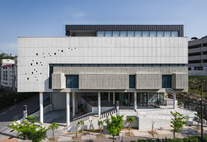 Modern History of Christianity Museum | KODE Architects