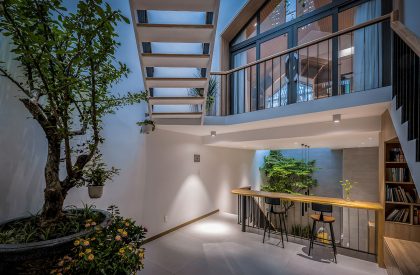 Tú House | Story Architecture