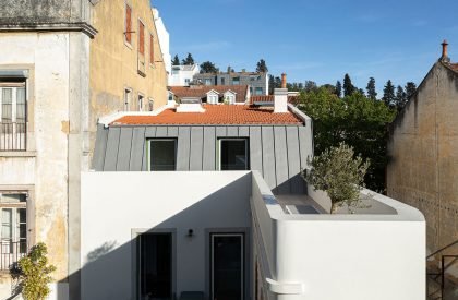 Possidónio da Silva 37 | Fragmentos