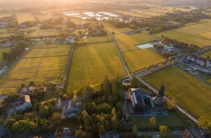 Redwood Tribe Shared Restaurant in Hongqiyang Village | y.ad studio