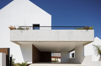 BD Houses | Esquissos Arquitectura e Consultoria