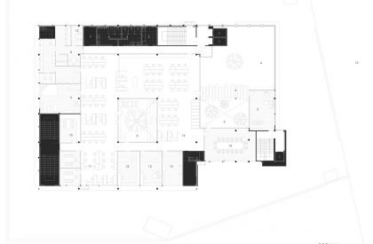 D10 | Studio Saransh