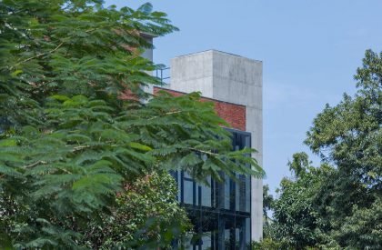 D10 | Studio Saransh