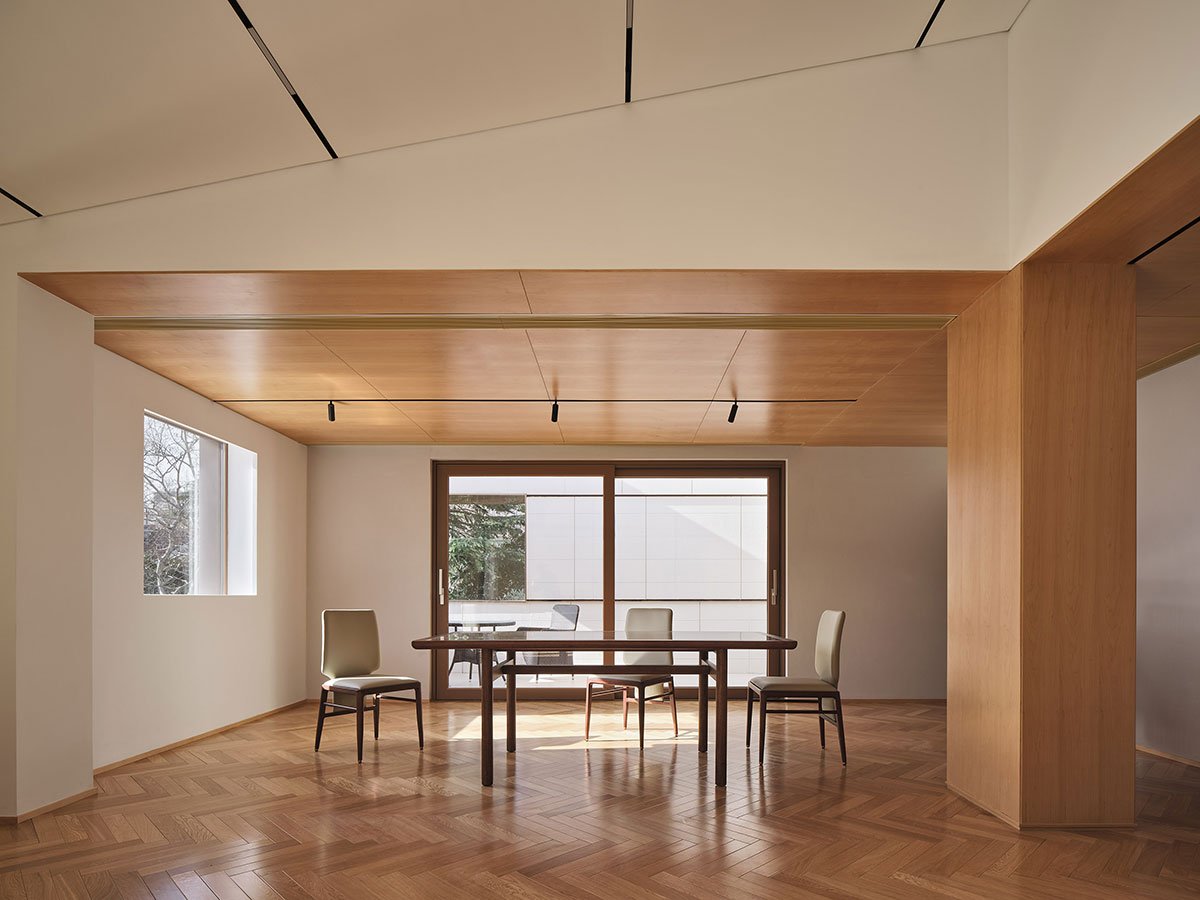 Office Villa Renovation in FFC | HCCH Studio