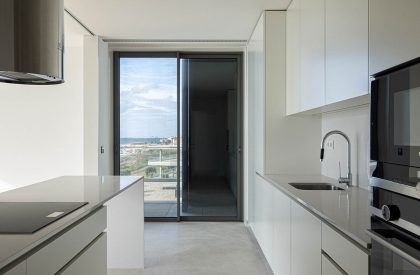 Seashore Building | Atelier d’Arquitectura Lopes da Costa