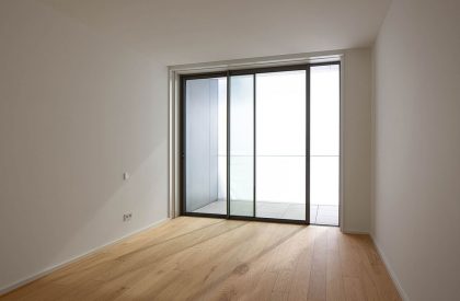 Seashore Building | Atelier d’Arquitectura Lopes da Costa
