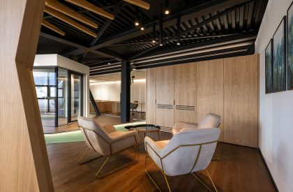Sudtirol Fenster Showroom | Monovolume Architecture + Design