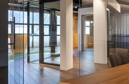 Sudtirol Fenster Showroom | Monovolume Architecture + Design