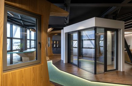 Sudtirol Fenster Showroom | Monovolume Architecture + Design