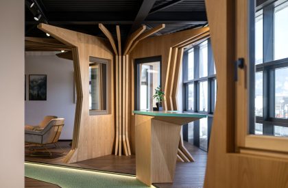 Sudtirol Fenster Showroom | Monovolume Architecture + Design