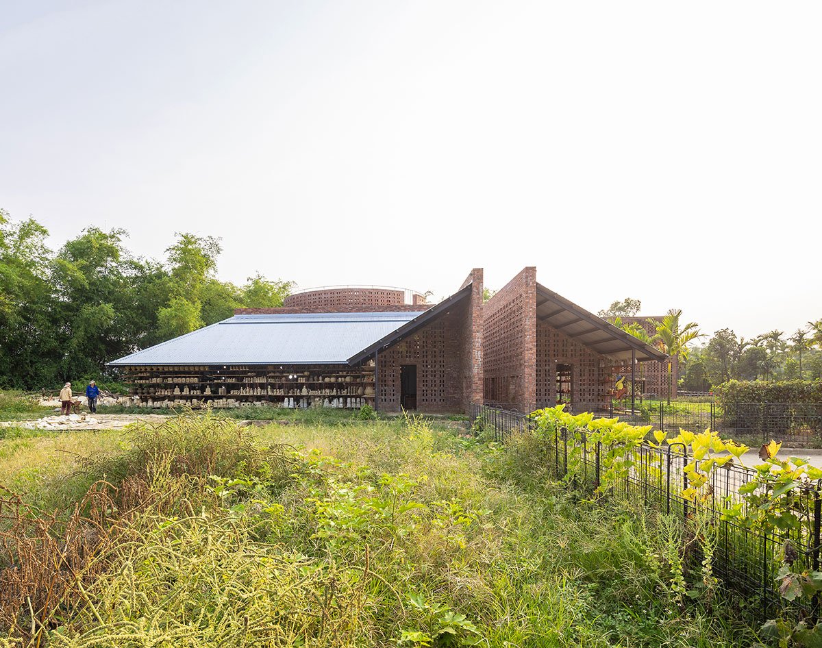 Terra Cotta Workshop | Tropical Space