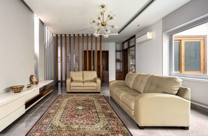 The Framed House | Forum Advaita