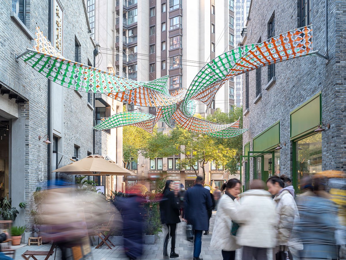 A Weaving Double Helix | HCCH Studio