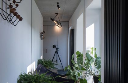 Apartment Building at the Foot of the Hill | Karnet architekti