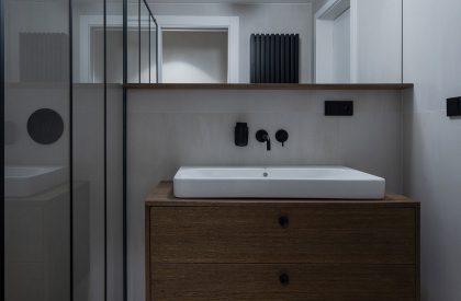 Apartment Building at the Foot of the Hill | Karnet architekti