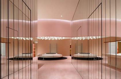 Bequeenstory Flagship Store | Say Architects