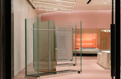 Bequeenstory Flagship Store | Say Architects