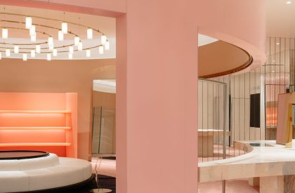Bequeenstory Flagship Store | Say Architects