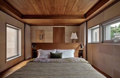 Gong's House | Various Associates