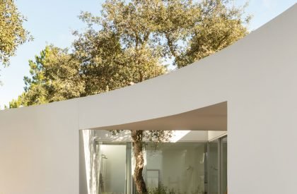 House in the Alentejo Coast | Aires Mateus