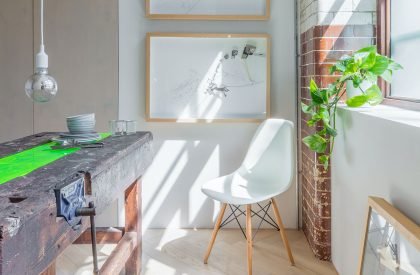 Building in Existing Contexts. Living