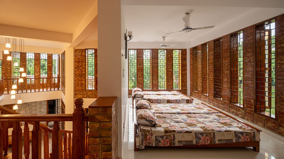 Hawladar Bari | Maruf Raihan.Works