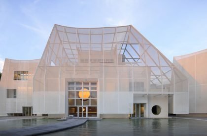 Flickering Peak CP·SUN RIVER Art Gallery | Wutopia Lab