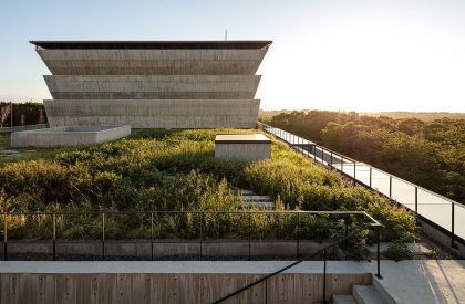 Eternal Hill Columbarium | Behet Bondzio Lin Architekten