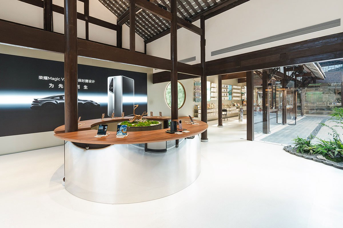 HONOR Flagship Store | HONOR Retail Design Studio