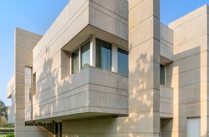 Lakhani Villa | INI Design Studio