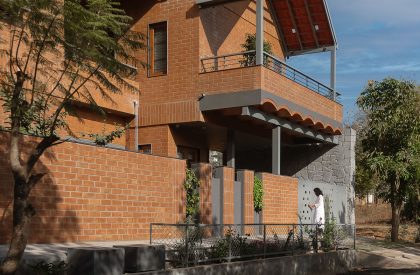 Madhura | Design Kacheri