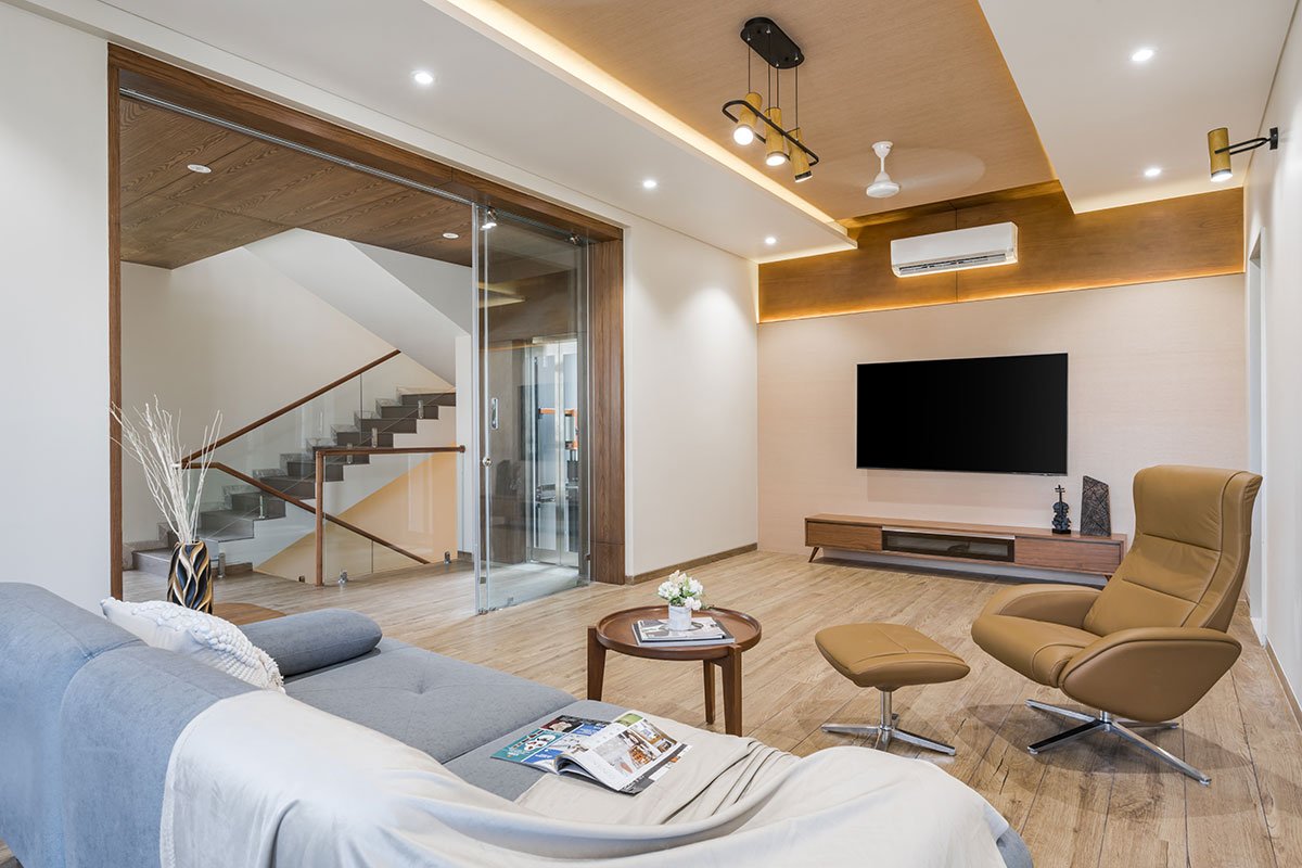 Modern Contemporary House | Prashant Parmar Architect - Shayona Consultant