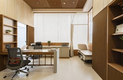 Modern Hospital Interior at Ratnanjali Solitaire | Prashant Parmar Architect – Shayona Consultant