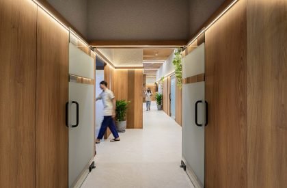 Modern Hospital Interior at Ratnanjali Solitaire | Prashant Parmar Architect – Shayona Consultant