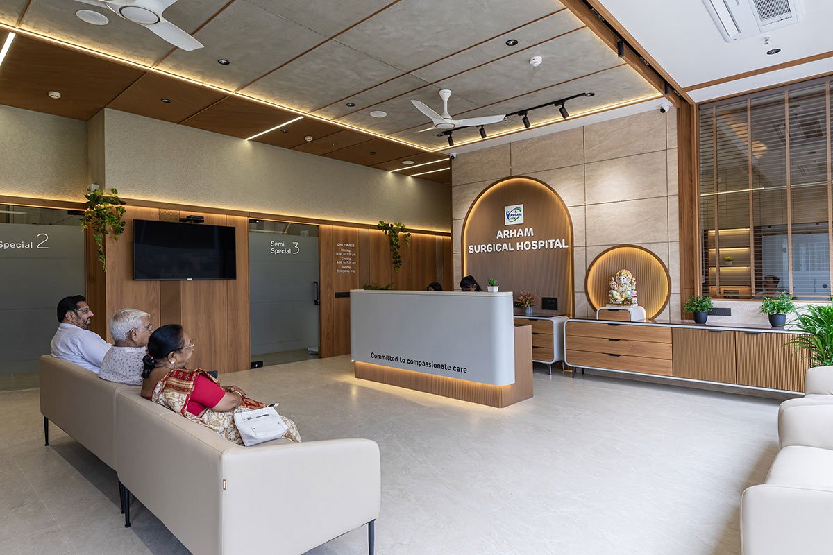 Modern Hospital Interior at Ratnanjali Solitaire | Prashant Parmar Architect – Shayona Consultant