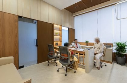 Modern Hospital Interior at Ratnanjali Solitaire | Prashant Parmar Architect – Shayona Consultant