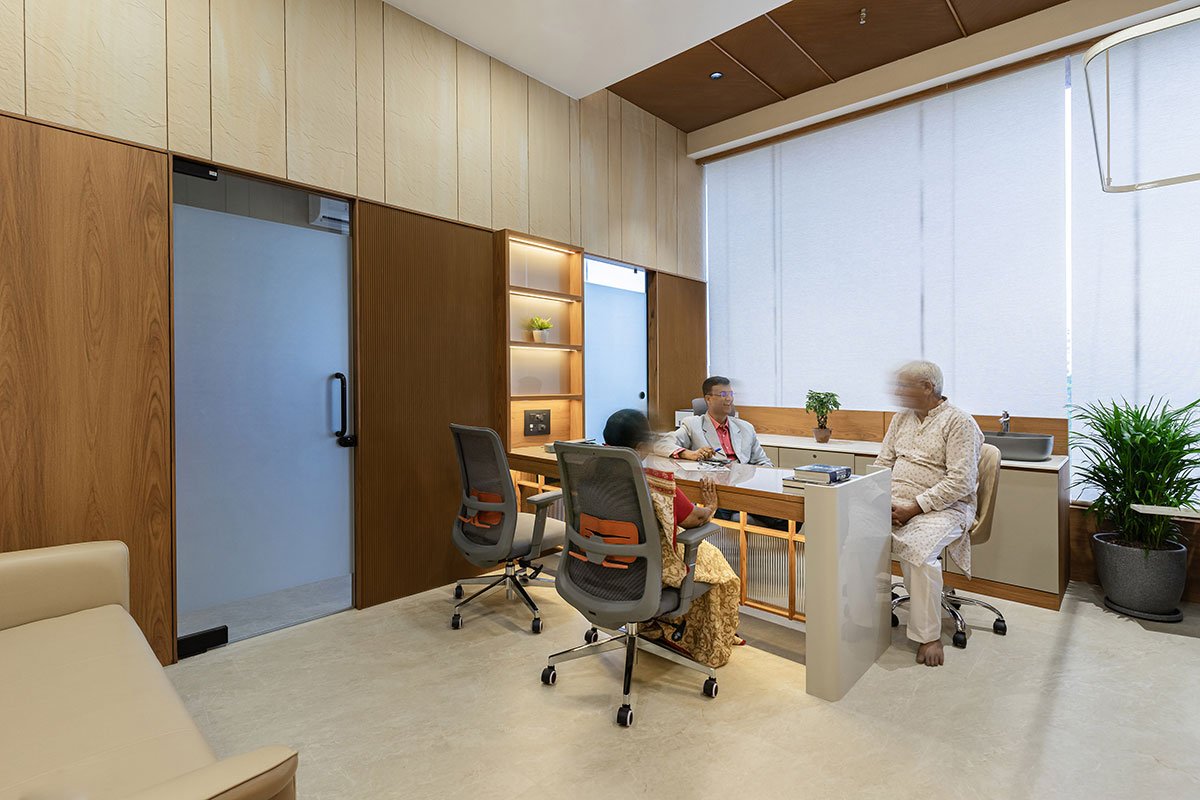 Modern Hospital Interior at Ratnanjali Solitaire | Prashant Parmar Architect – Shayona Consultant